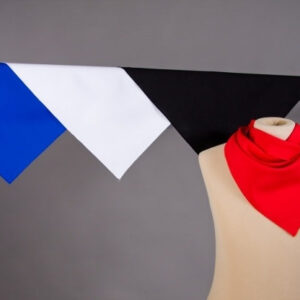 Dreieckstuch, ca. 105 x 75 x 75 cm, rot